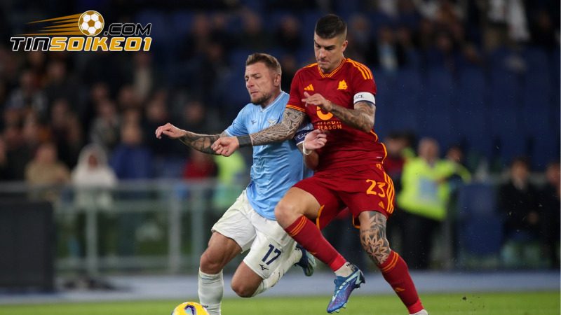 Cuộc đối đầu giữa 2 đội bóng thủ đô Italia tại vòng 32 Series A kịch tính 